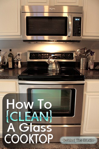 Cleaning Glass Cooktop with baking soda and water #cleaning 
